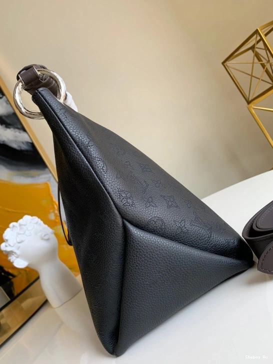MM LOUIS BEAUBOURG HOBO VUITTON 0729